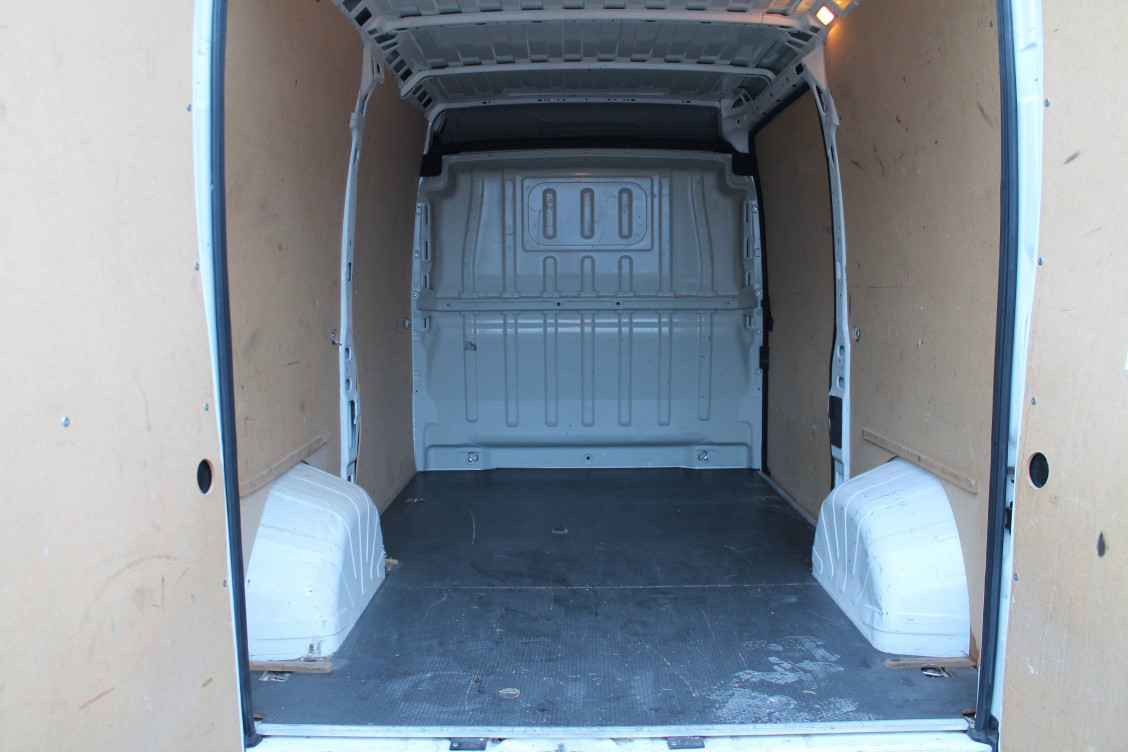 Acheter Peugeot Boxer BOXER TOLE 333 L2H2 BLUEHDI 140 S&S ASPHALT 4p occasion dans les concessions du Groupe Faurie