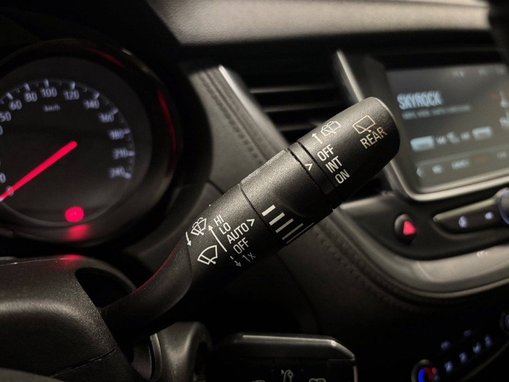 Acheter Opel Grandland X Grandland X 1.5 Diesel 130 ch Design & Tech 5p occasion dans les concessions du Groupe Faurie