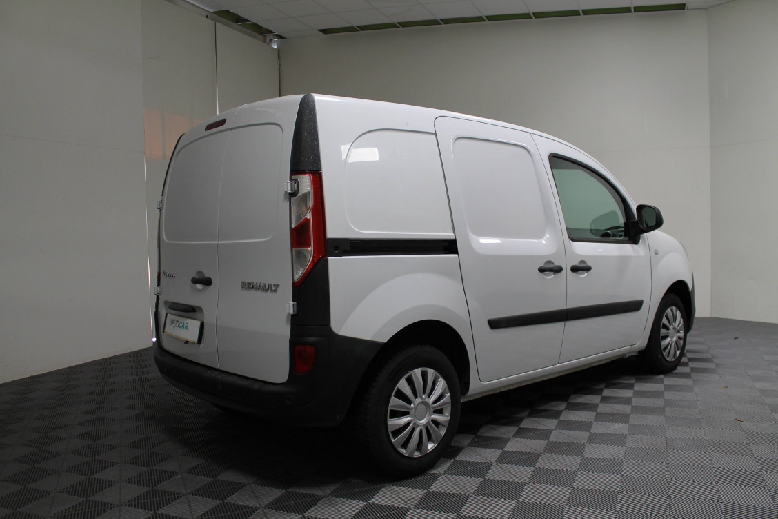 Acheter Renault Kangoo Express 2 KANGOO EXPRESS BLUE DCI 95 EXTRA R-LINK 5p occasion dans les concessions du Groupe Faurie