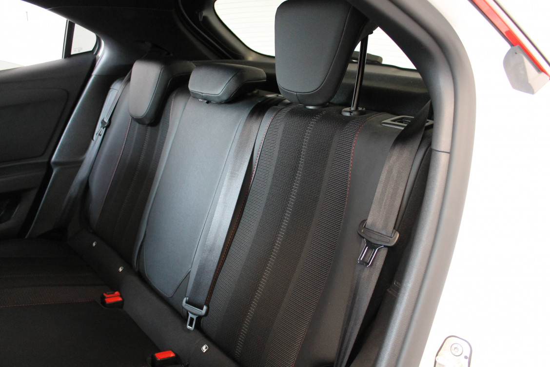 Acheter Opel Mokka Mokka Electrique 136 ch & Batterie 50 kWh GS Line 5p occasion dans les concessions du Groupe Faurie