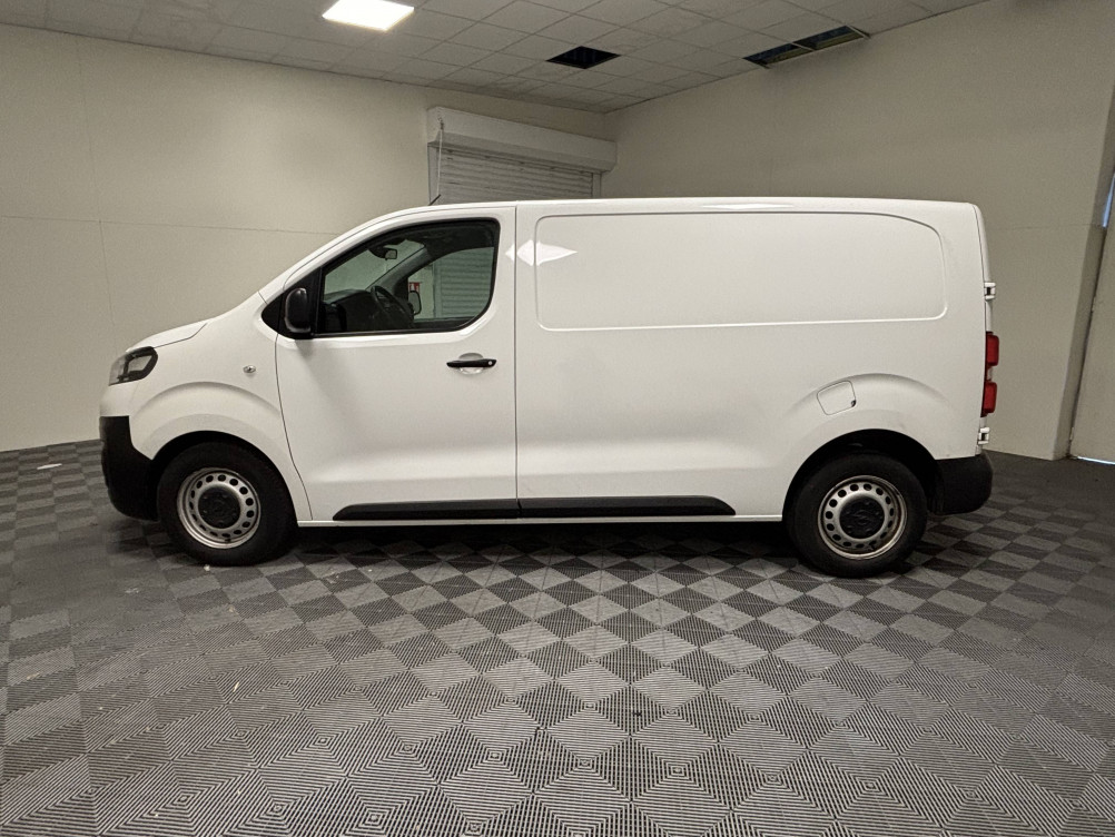 Acheter Opel Vivaro Fourgon VIVARO FGN L2 2.0 DIESEL 120 CH PTAC AUGMENTE PACK CLIM 4p occasion dans les concessions du Groupe Faurie