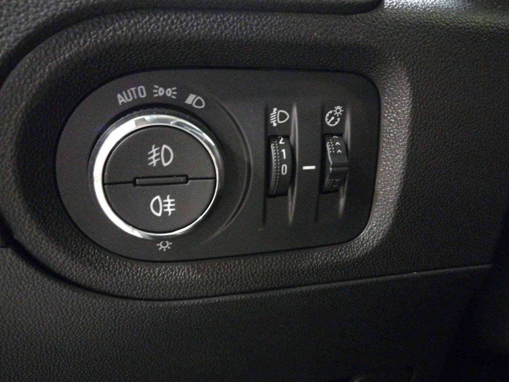 Acheter Opel Grandland X Grandland X 1.2 Turbo 130 ch Design Line 5p occasion dans les concessions du Groupe Faurie