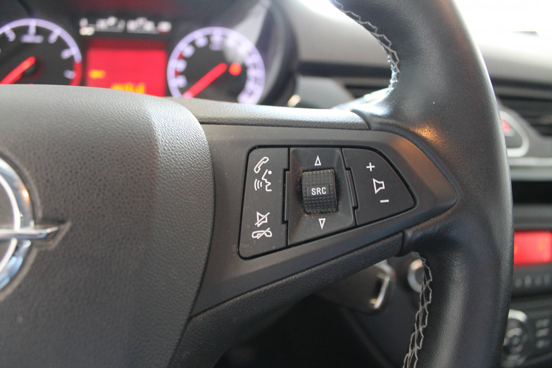 Acheter Opel Corsa E Corsa 1.4 90 ch Enjoy 5p occasion dans les concessions du Groupe Faurie