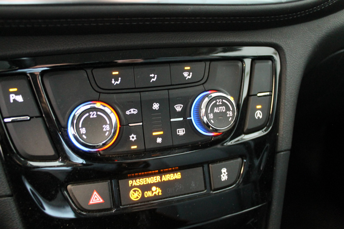 Acheter Opel Mokka Mokka X 1.4 Turbo - 140 ch 4x2 Innovation 5p occasion dans les concessions du Groupe Faurie