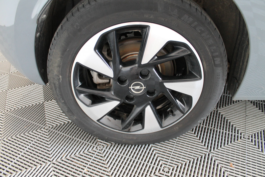Acheter Opel Corsa E Corsa Electrique 136 ch & Batterie 50 kWh  5p occasion dans les concessions du Groupe Faurie