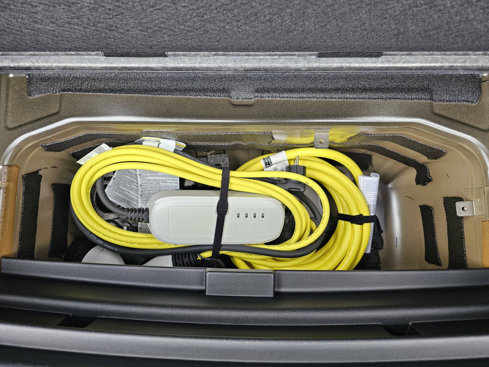 Acheter Audi Q4 Q4 e-tron Sportback 45 285 ch 82 kWh S line 5p neuf dans les concessions du Groupe Faurie