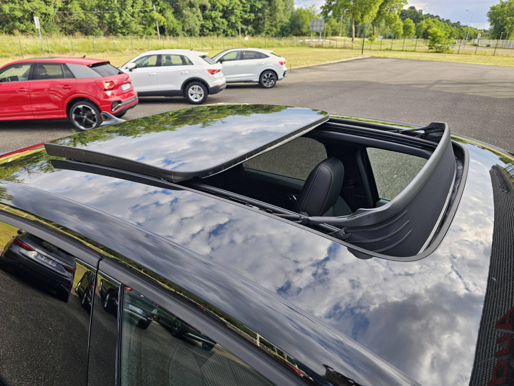 Acheter Audi Q4 Q4 e-tron Sportback 45 285 ch 82 kWh S line 5p neuf dans les concessions du Groupe Faurie