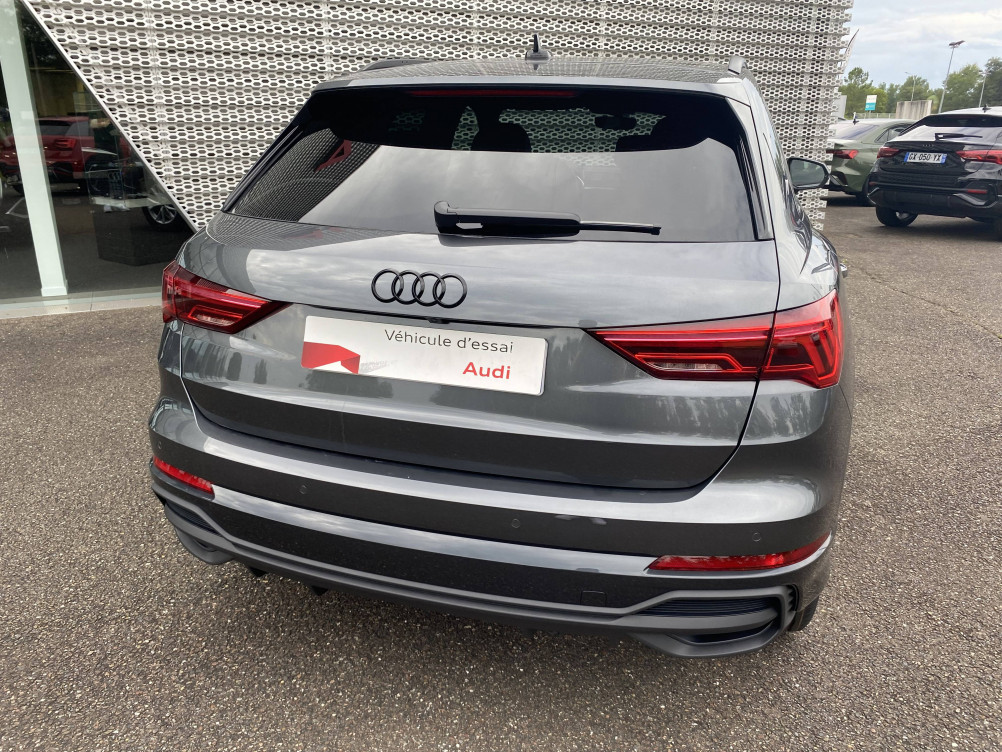 Acheter Audi Q3 Q3 35 TFSI 150 ch S tronic 7 S line 5p neuf dans les concessions du Groupe Faurie