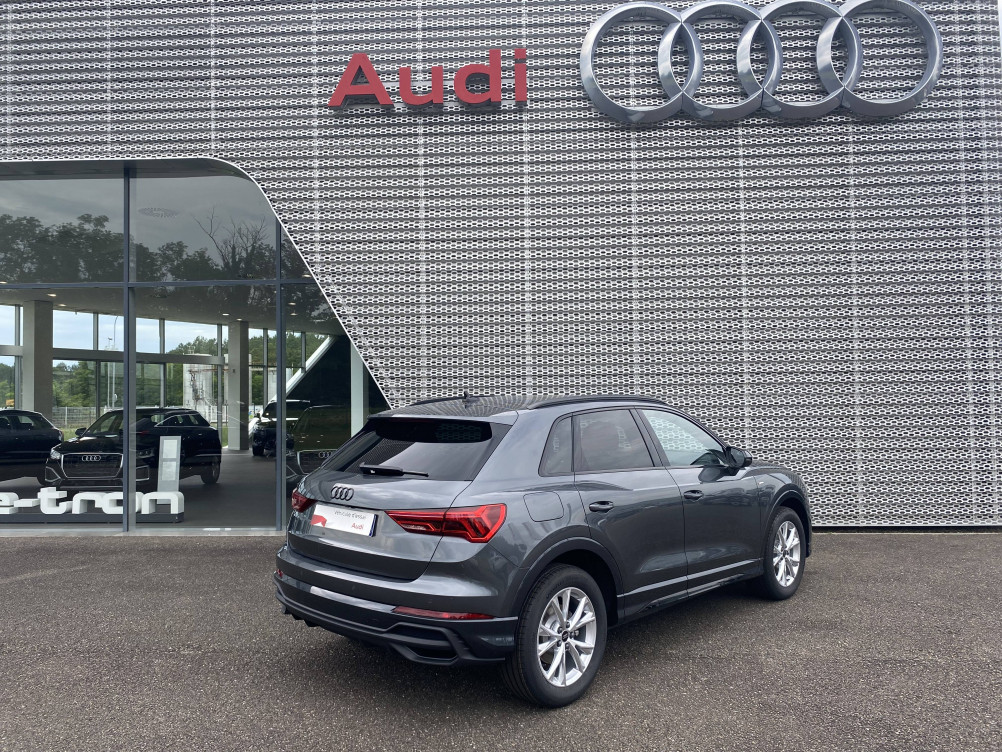 Acheter Audi Q3 Q3 35 TFSI 150 ch S tronic 7 S line 5p neuf dans les concessions du Groupe Faurie