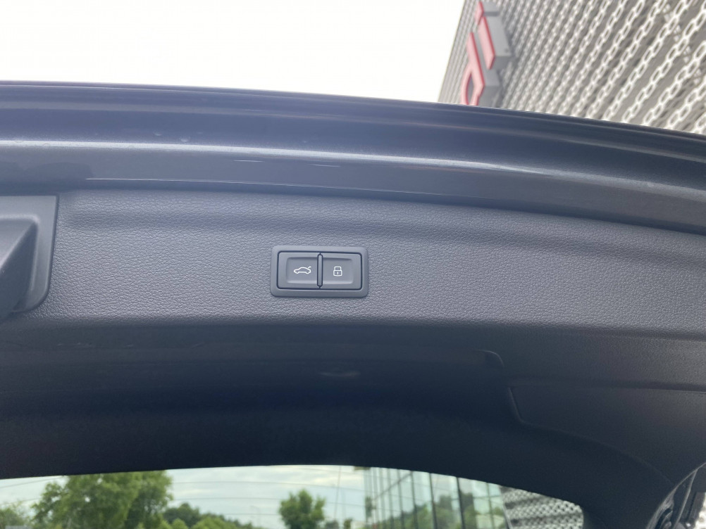 Acheter Audi Q3 Q3 35 TFSI 150 ch S tronic 7 S line 5p neuf dans les concessions du Groupe Faurie