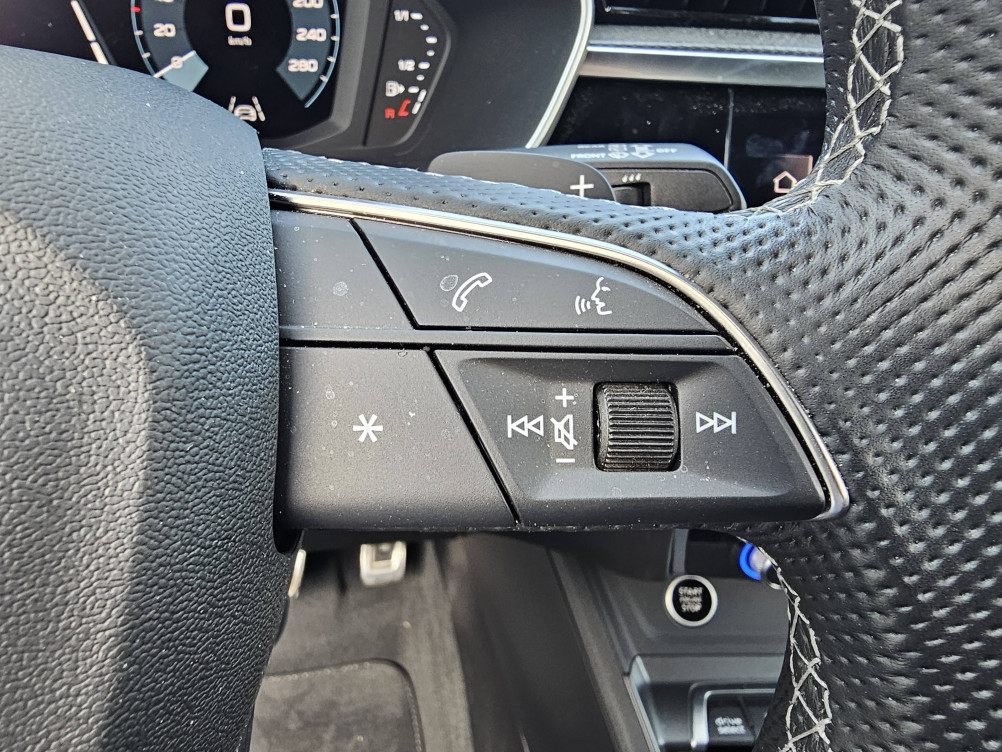 Acheter Audi Q3 Q3 35 TFSI 150 ch S tronic 7 S line 5p occasion dans les concessions du Groupe Faurie