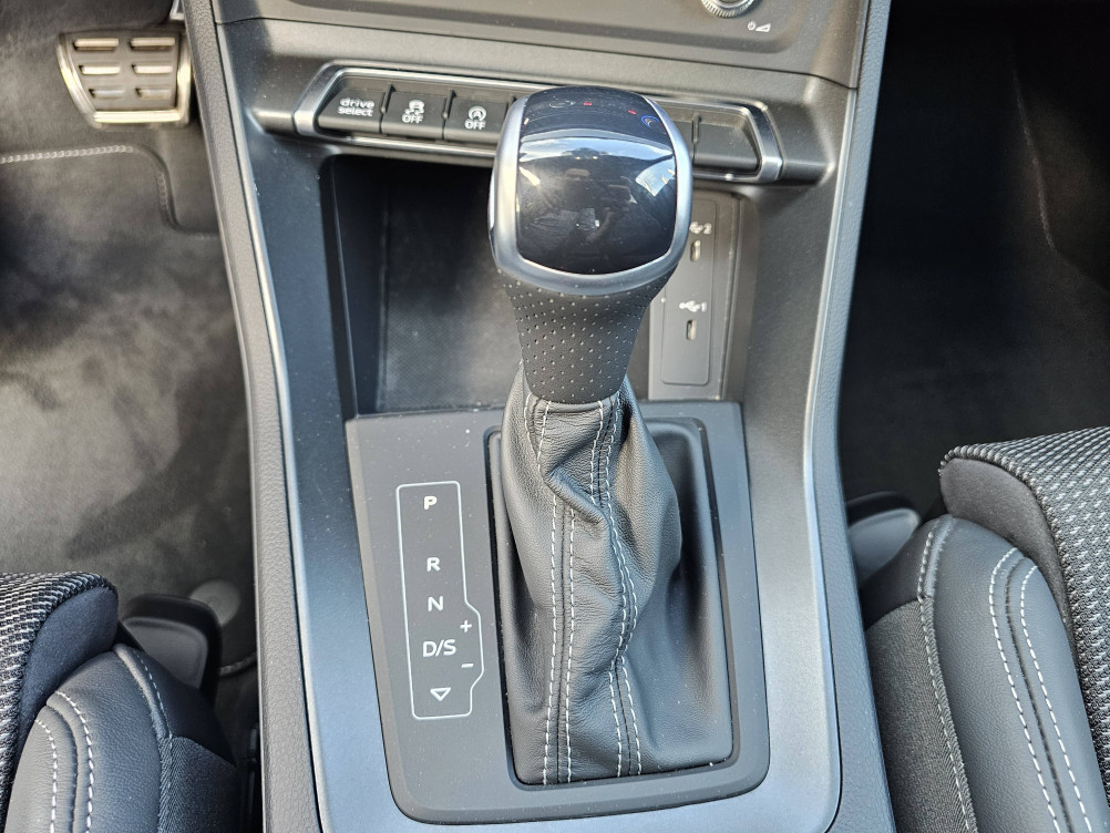 Acheter Audi Q3 Q3 35 TFSI 150 ch S tronic 7 S line 5p occasion dans les concessions du Groupe Faurie