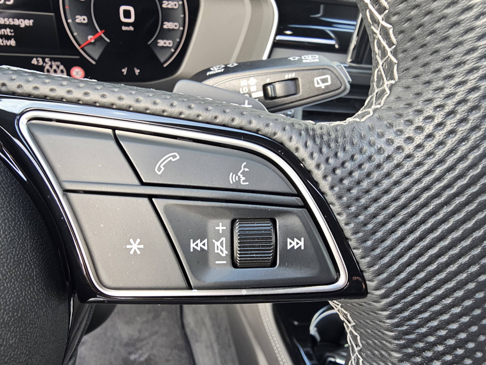 Acheter Audi A4 A4 Avant 40 TDI 204 S tronic 7 Competition 5p occasion dans les concessions du Groupe Faurie
