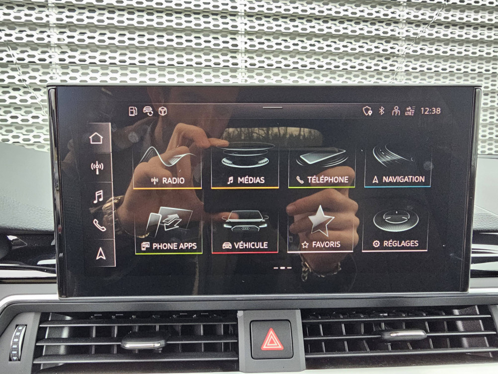 Acheter Audi A4 A4 Avant 35 TDI 163 S tronic 7 Competition 5p occasion dans les concessions du Groupe Faurie