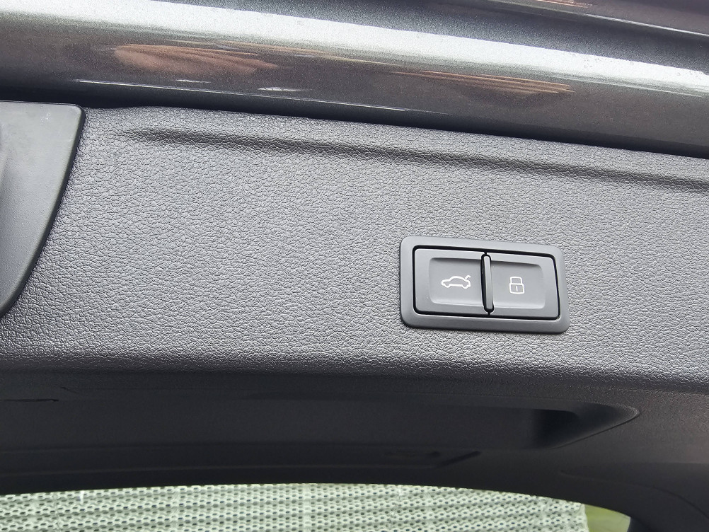 Acheter Audi A4 A4 Avant 35 TDI 163 S tronic 7 Competition 5p occasion dans les concessions du Groupe Faurie