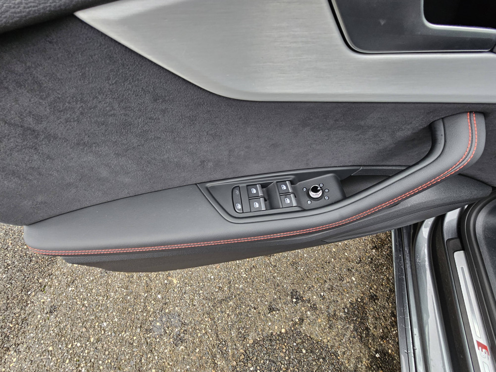 Acheter Audi A4 A4 Avant 35 TDI 163 S tronic 7 Competition 5p occasion dans les concessions du Groupe Faurie