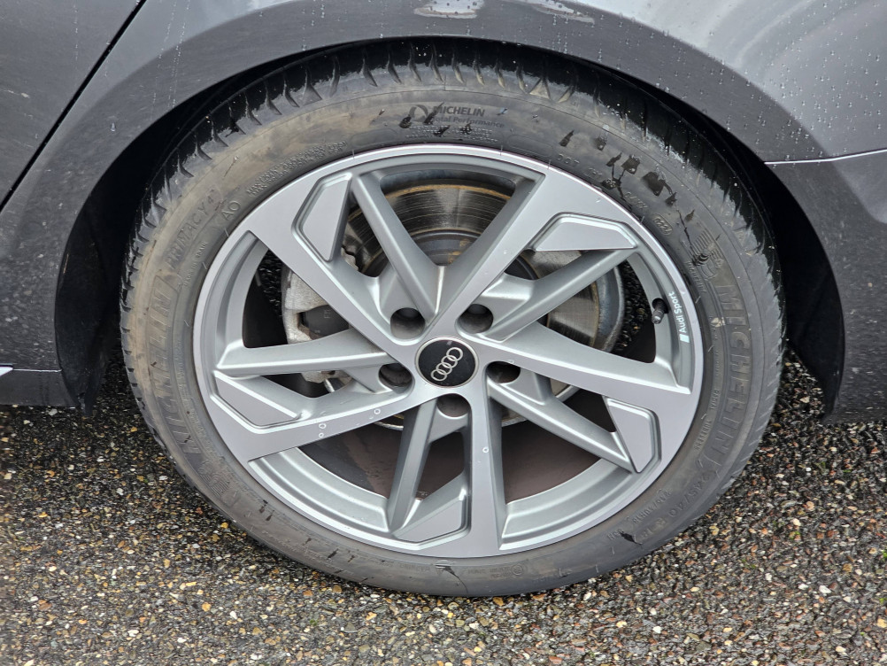 Acheter Audi A4 A4 Avant 35 TDI 163 S tronic 7 Competition 5p occasion dans les concessions du Groupe Faurie
