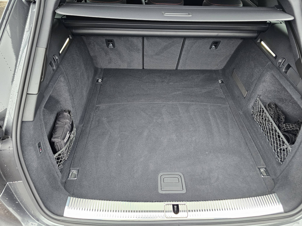 Acheter Audi A4 A4 Avant 35 TDI 163 S tronic 7 Competition 5p occasion dans les concessions du Groupe Faurie