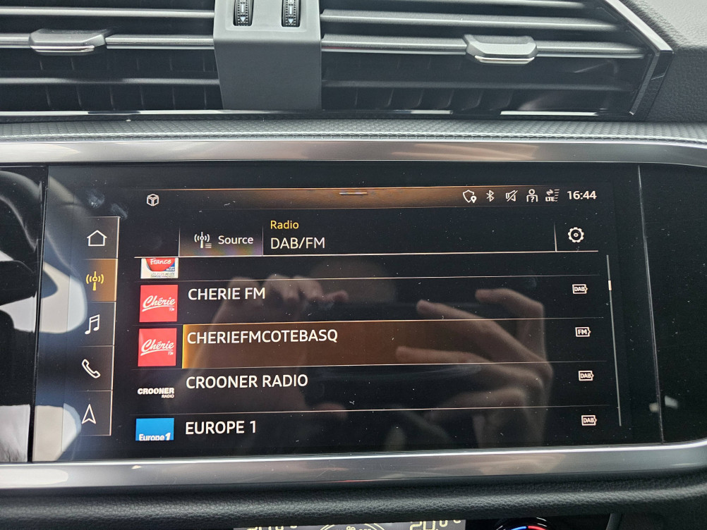 Acheter Audi Q3 Q3 Sportback 35 TDI 150 ch S tronic 7 S Edition 5p occasion dans les concessions du Groupe Faurie
