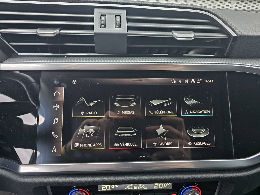 Acheter Audi Q3 Q3 Sportback 35 TDI 150 ch S tronic 7 S Edition 5p occasion dans les concessions du Groupe Faurie