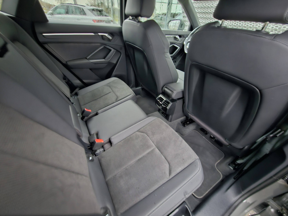 Acheter Audi Q3 Q3 Sportback 35 TDI 150 ch S tronic 7 S Edition 5p occasion dans les concessions du Groupe Faurie