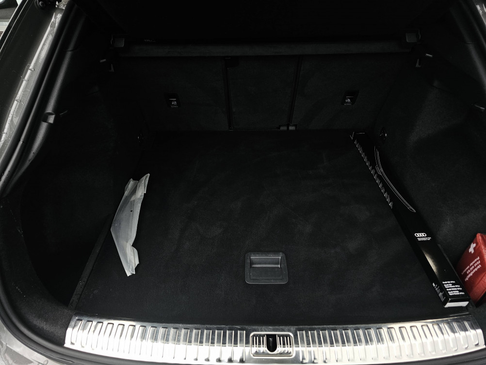 Acheter Audi Q3 Q3 Sportback 35 TDI 150 ch S tronic 7 S Edition 5p occasion dans les concessions du Groupe Faurie