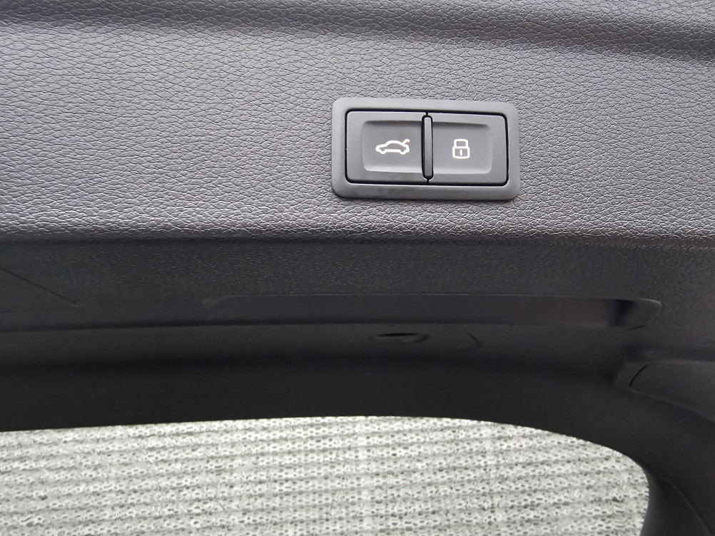 Acheter Audi Q3 Q3 Sportback 35 TDI 150 ch S tronic 7 S Edition 5p occasion dans les concessions du Groupe Faurie