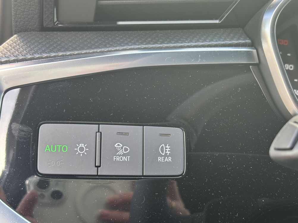 Acheter Audi Q3 Q3 35 TFSI 150 ch S tronic 7 S line 5p neuf dans les concessions du Groupe Faurie