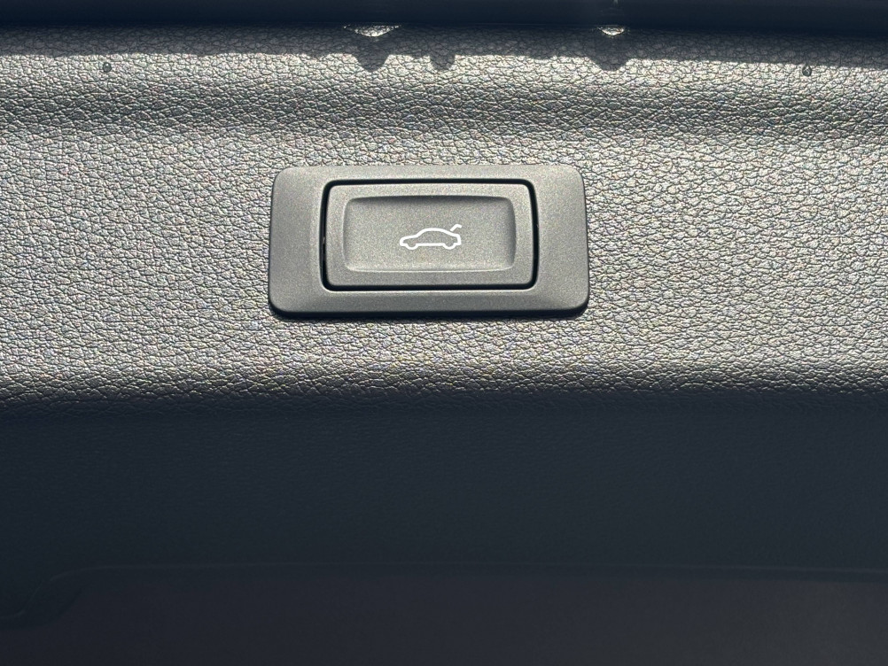 Acheter Audi Q3 Q3 35 TFSI 150 ch S tronic 7 S line 5p neuf dans les concessions du Groupe Faurie