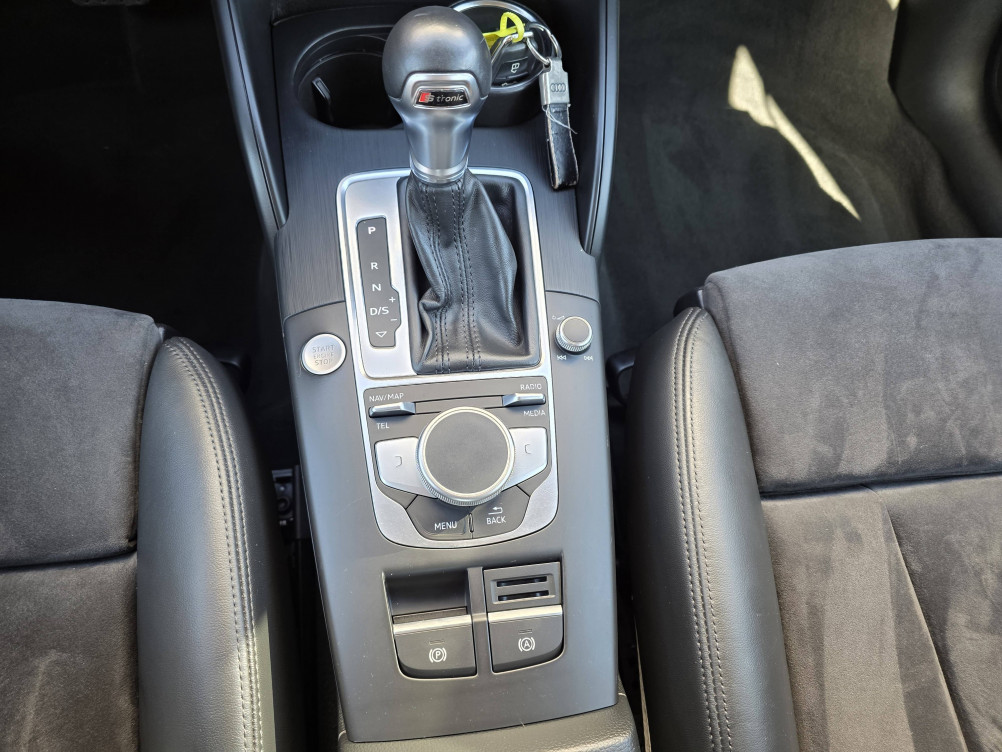 Acheter Audi A3 A3 Sportback 30 TFSI 116 S tronic 7 Design Luxe 5p occasion dans les concessions du Groupe Faurie