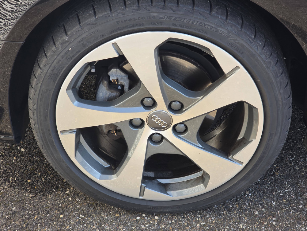 Acheter Audi A3 A3 Sportback 30 TFSI 116 S tronic 7 Design Luxe 5p occasion dans les concessions du Groupe Faurie