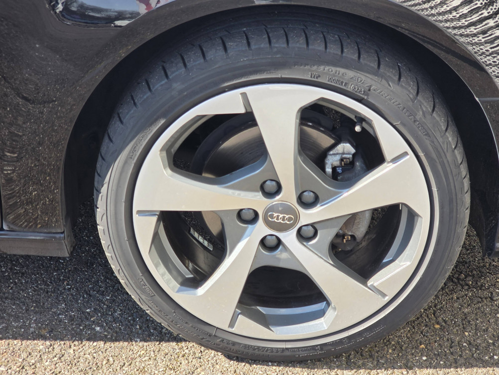 Acheter Audi A3 A3 Sportback 30 TFSI 116 S tronic 7 Design Luxe 5p occasion dans les concessions du Groupe Faurie
