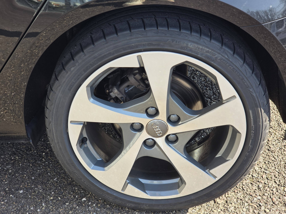 Acheter Audi A3 A3 Sportback 30 TFSI 116 S tronic 7 Design Luxe 5p occasion dans les concessions du Groupe Faurie