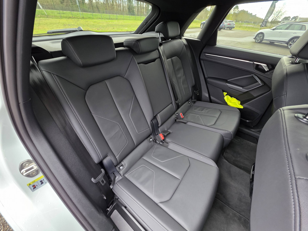Acheter Audi Q3 Q3 35 TDI 150 ch S tronic 7 S line 5p occasion dans les concessions du Groupe Faurie