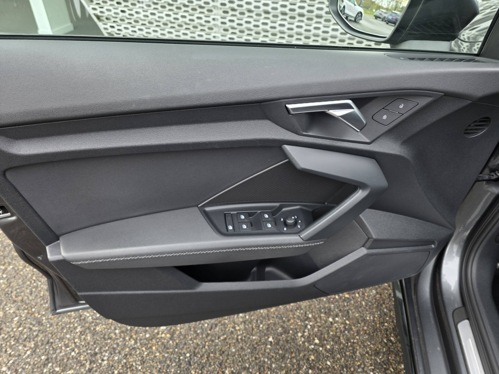 Acheter Audi A3 A3 Sportback 35 TDI 150 S tronic 7 S Line 5p occasion dans les concessions du Groupe Faurie
