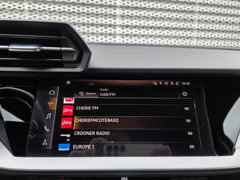 Acheter Audi A3 A3 Sportback 40 TFSIe 204 S tronic 6 S Line 5p occasion dans les concessions du Groupe Faurie