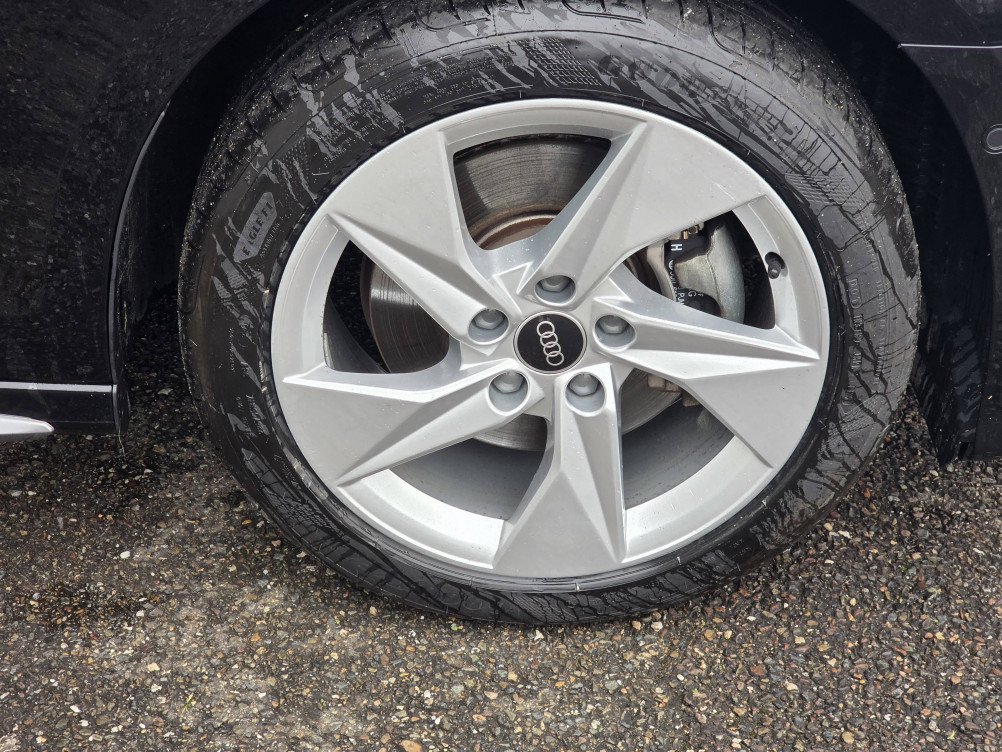 Acheter Audi A3 A3 Sportback 40 TFSIe 204 S tronic 6 S Line 5p occasion dans les concessions du Groupe Faurie