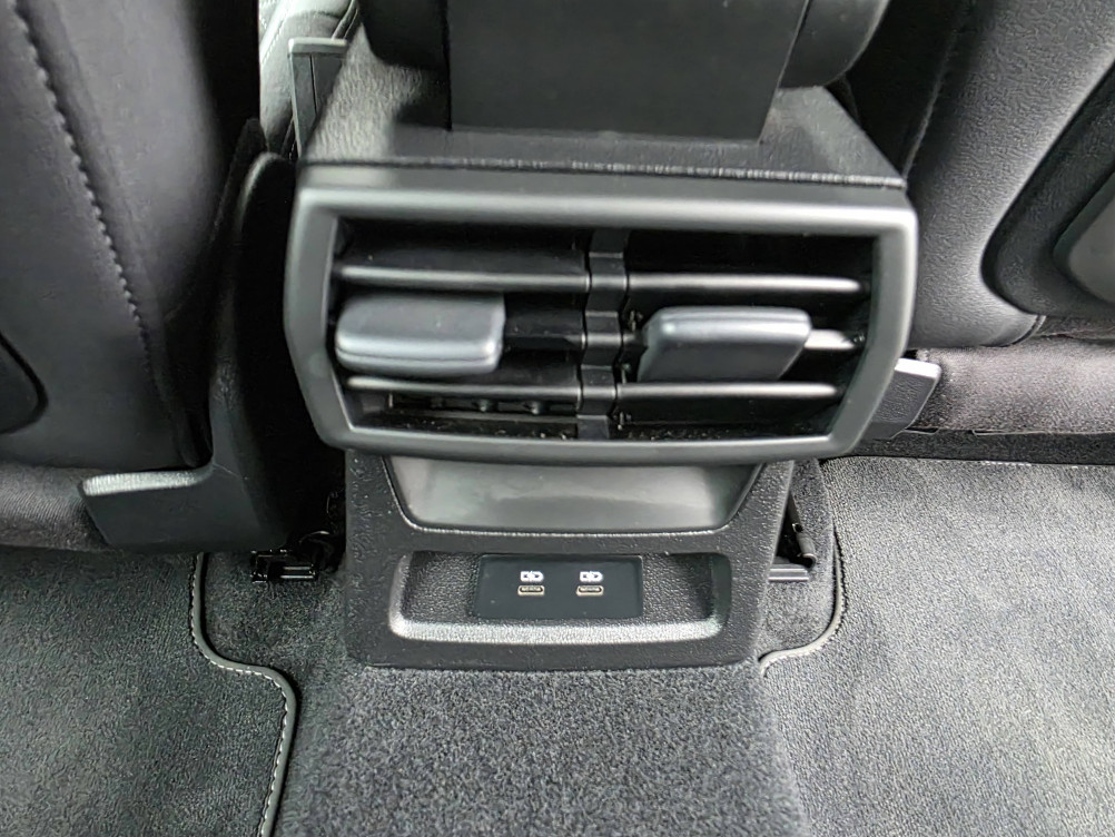 Acheter Audi A3 A3 Sportback 40 TFSIe 204 S tronic 6 S Line 5p occasion dans les concessions du Groupe Faurie