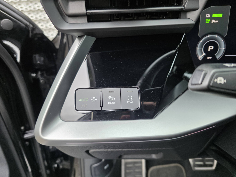 Acheter Audi A3 A3 Sportback 40 TFSIe 204 S tronic 6 S Line 5p occasion dans les concessions du Groupe Faurie