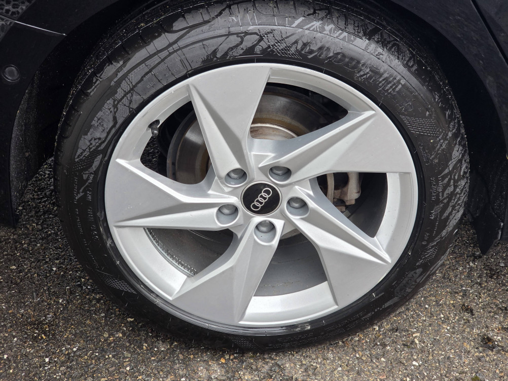 Acheter Audi A3 A3 Sportback 40 TFSIe 204 S tronic 6 S Line 5p occasion dans les concessions du Groupe Faurie