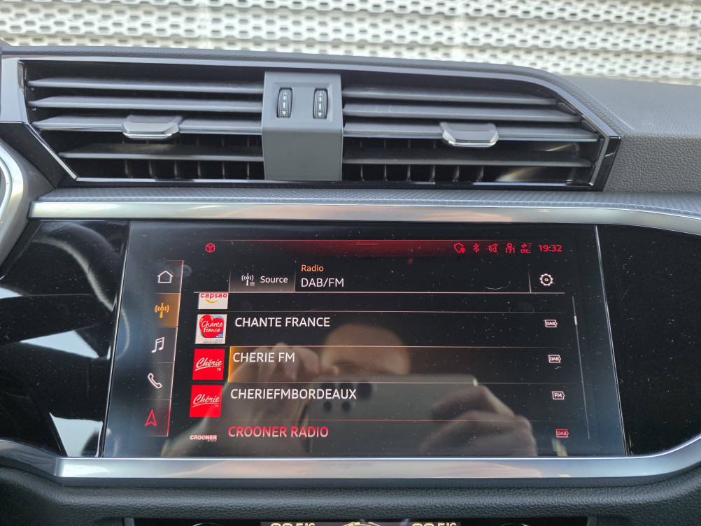 Acheter Audi Q3 Q3 Sportback 35 TDI 150 ch S tronic 7 S line 5p occasion dans les concessions du Groupe Faurie