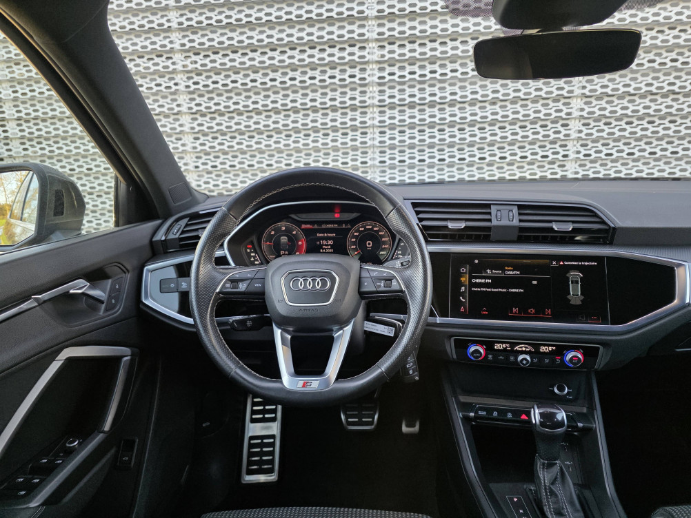 Acheter Audi Q3 Q3 Sportback 35 TDI 150 ch S tronic 7 S line 5p occasion dans les concessions du Groupe Faurie
