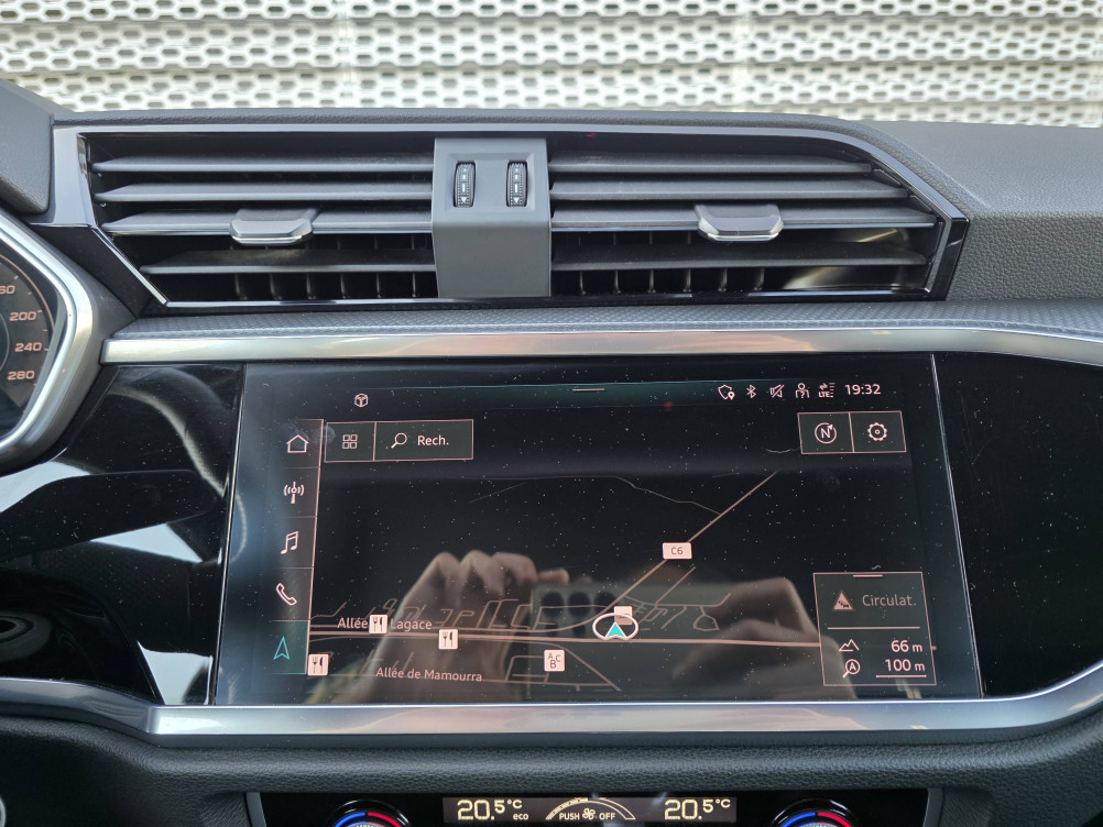 Acheter Audi Q3 Q3 Sportback 35 TDI 150 ch S tronic 7 S line 5p occasion dans les concessions du Groupe Faurie