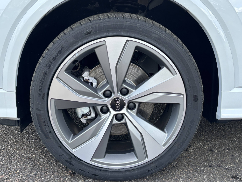 Acheter Audi Q2 Q2 35 TFSI 150 S tronic 7 Black Edition 5p neuf dans les concessions du Groupe Faurie