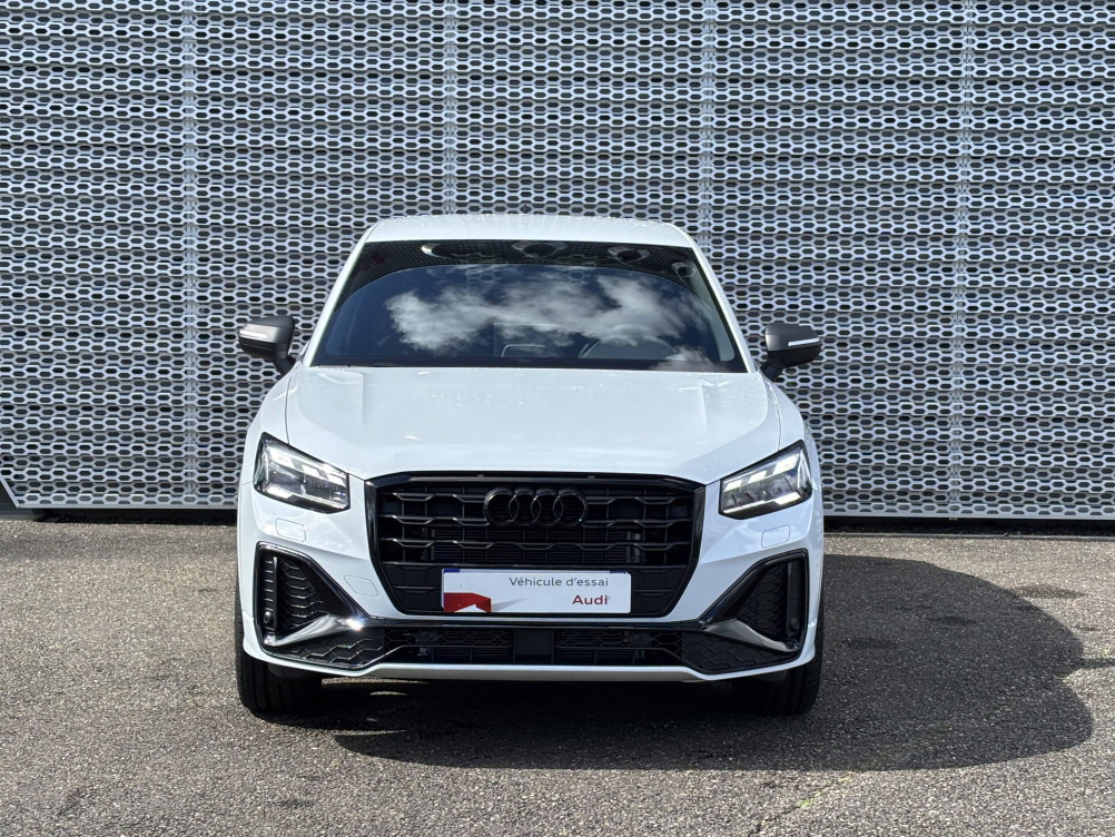 Acheter Audi Q2 Q2 35 TFSI 150 S tronic 7 Black Edition 5p neuf dans les concessions du Groupe Faurie