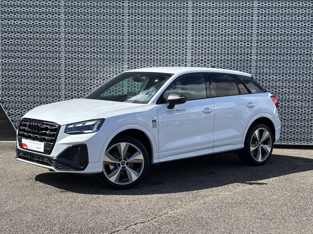 Acheter Audi Q2 Q2 35 TFSI 150 S tronic 7 Black Edition 5p neuf dans les concessions du Groupe Faurie