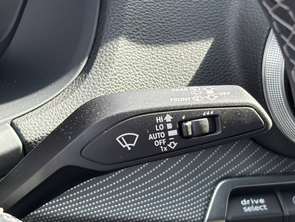 Acheter Audi Q2 Q2 35 TFSI 150 S tronic 7 Black Edition 5p neuf dans les concessions du Groupe Faurie