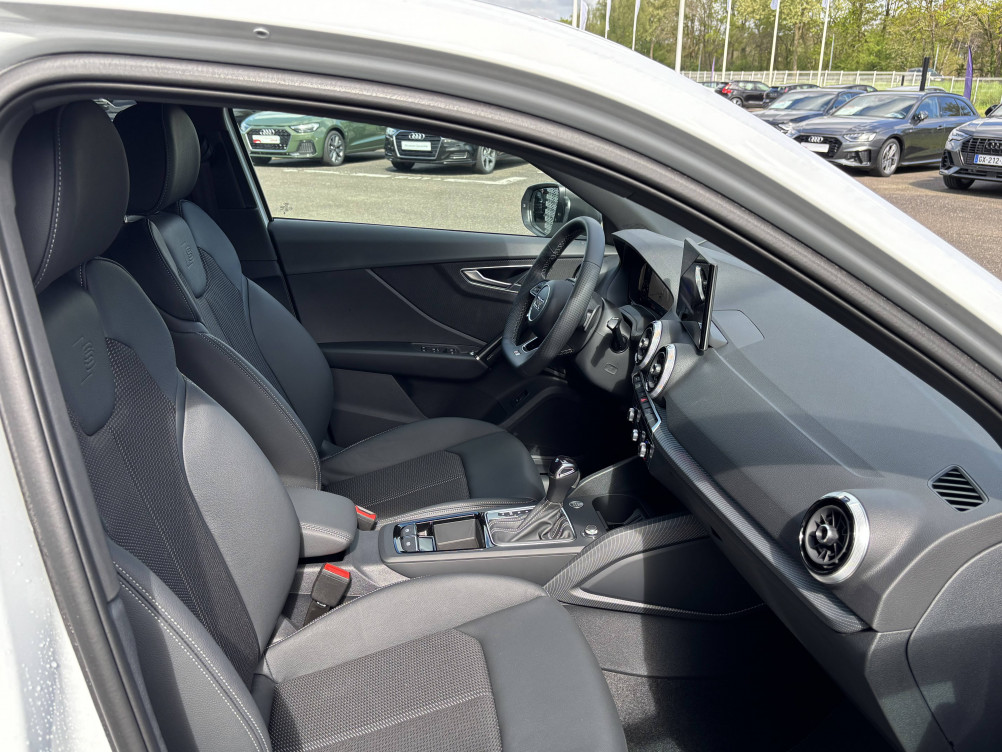 Acheter Audi Q2 Q2 35 TFSI 150 S tronic 7 Black Edition 5p neuf dans les concessions du Groupe Faurie