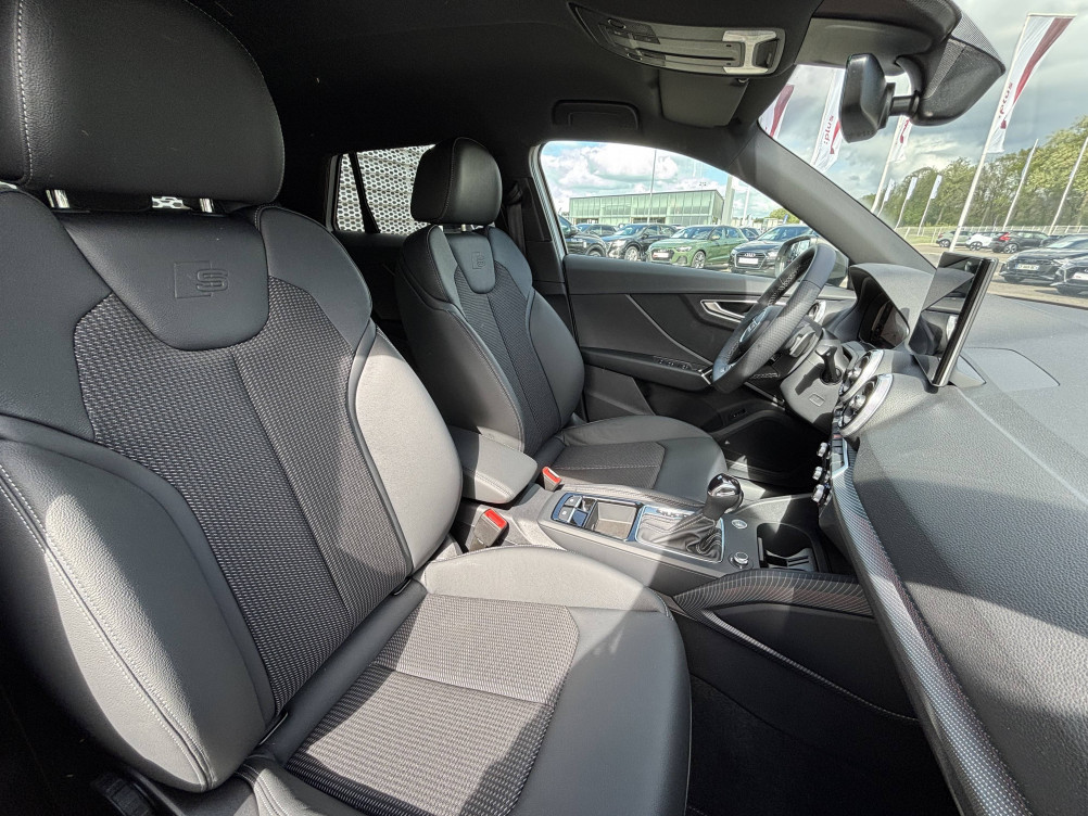 Acheter Audi Q2 Q2 35 TFSI 150 S tronic 7 Black Edition 5p neuf dans les concessions du Groupe Faurie