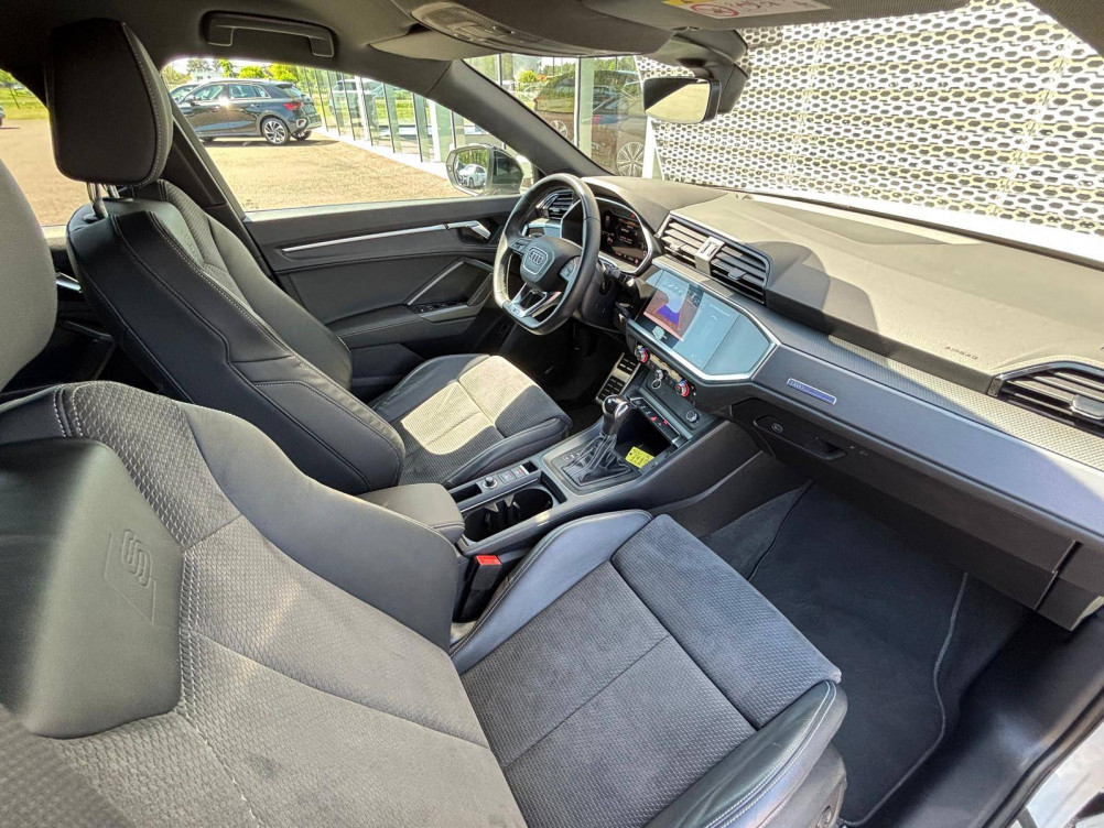 Acheter Audi Q3 Q3 Sportback 35 TDI 150 ch S tronic 7 S Edition 5p occasion dans les concessions du Groupe Faurie